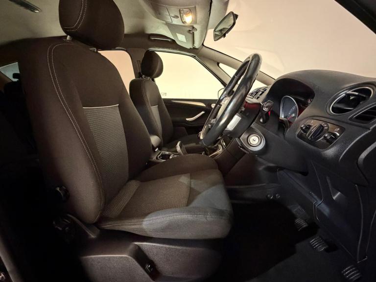 2014 64 FORD S-MAX ZETEC 1.6 DIESEL TDCI 7 SEATER MPV 54+ MPG EXCELLENT VALUE