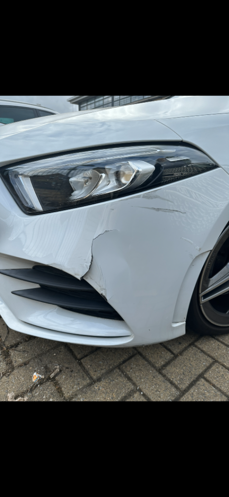Mercedes a180 aml line front bumper 