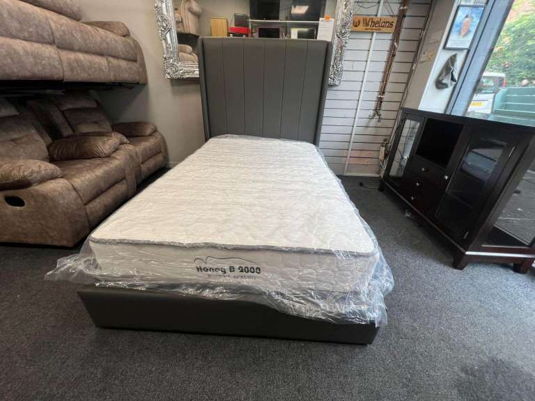 Honey single bed £150