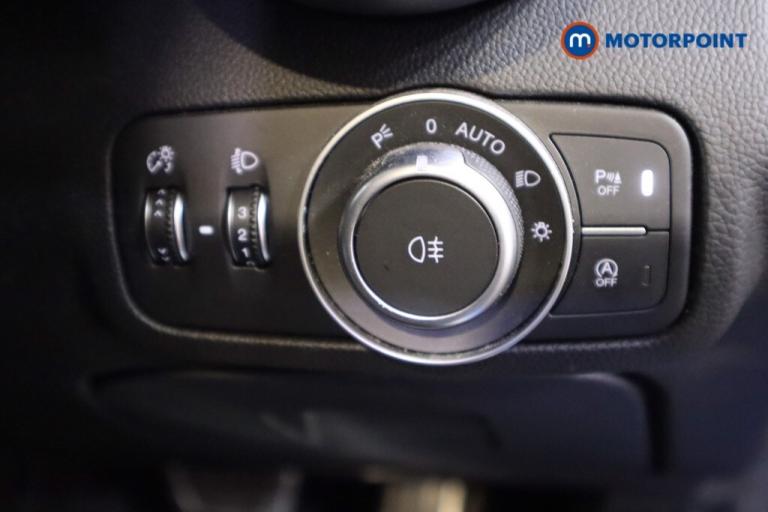 2018 Alfa Romeo Giulia 2.0 TB 280 Veloce 4dr Auto Saloon Petrol Automatic