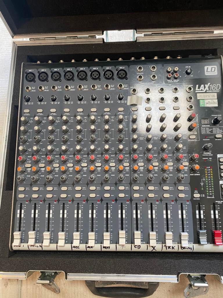 image for LAX16D audio console