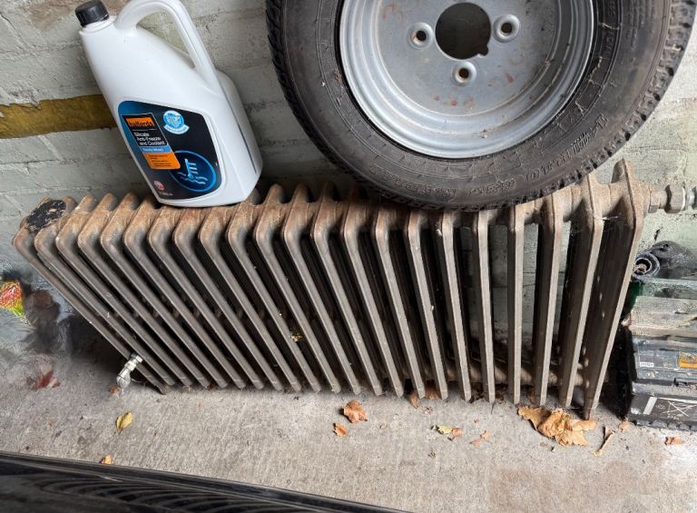 Vintage Cast Iron Radiator - Classic 4 Column - 22 Sections -L 1120mm