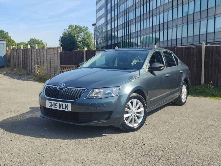 2015 Skoda Octavia 1.2 TSI S Hatchback 5dr Petrol Manual Euro 5 (s/s) (105 ps) HATCHBACK Petrol M...