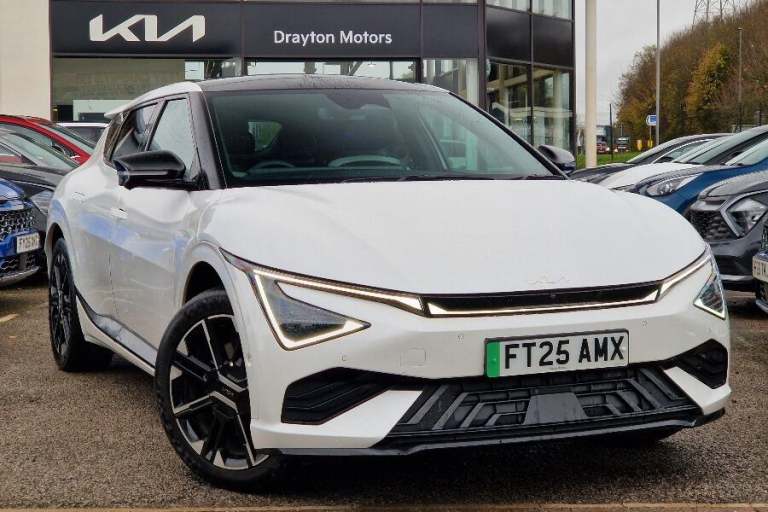 2025 Kia EV6 84kWh GT-Line S Hatchback 5dr Electric Auto AWD (320 bhp) HATCHBACK Electric Automatic