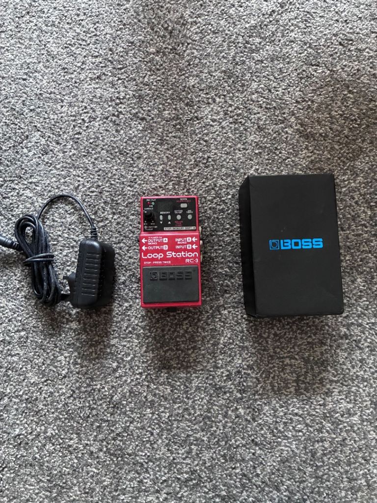 Boss RC-3 looping station pedal. 