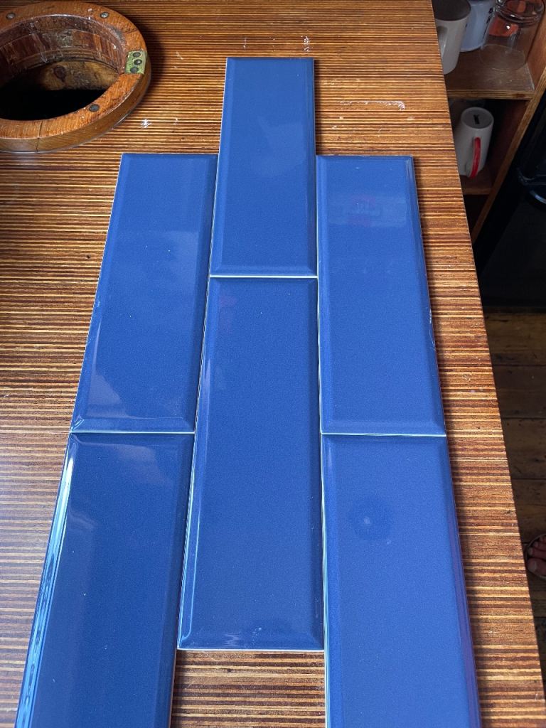RAGNO Italian Ceramic Tiles - Blue & White - 210 Tiles - £140 ONO