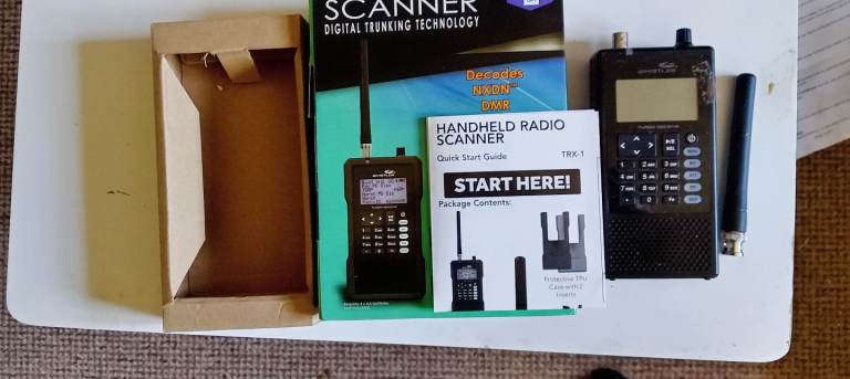 Trx1 Digital radio scanner