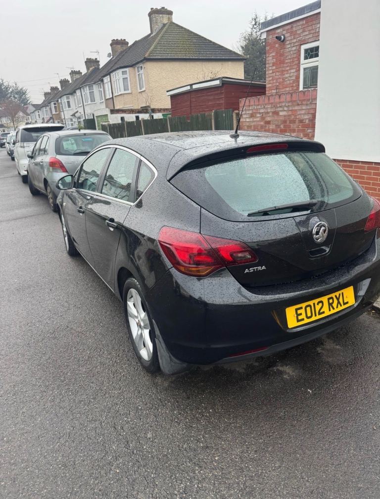 Vauxhall, ASTRA, Hatchback, 2012, Automatic , 1598 (cc), 5 doors