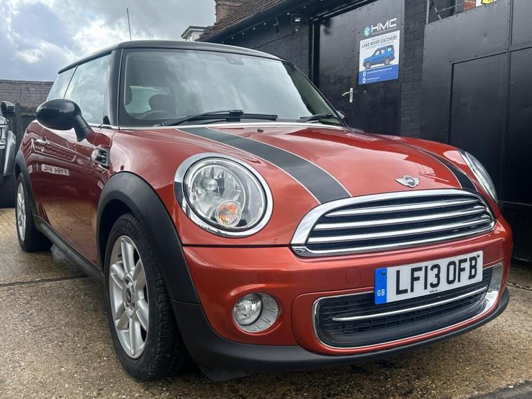 MINI Hatch 1.6 Cooper Euro 5 (s/s) 3dr Petrol Manual