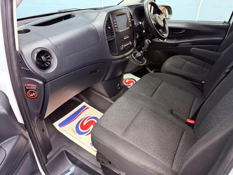 2020 Mercedes-Benz Vito 1.7 114 CDI Progressive FWD L2 Euro 6 (s/s) 5dr (LWB) PANEL VAN Diesel Ma...