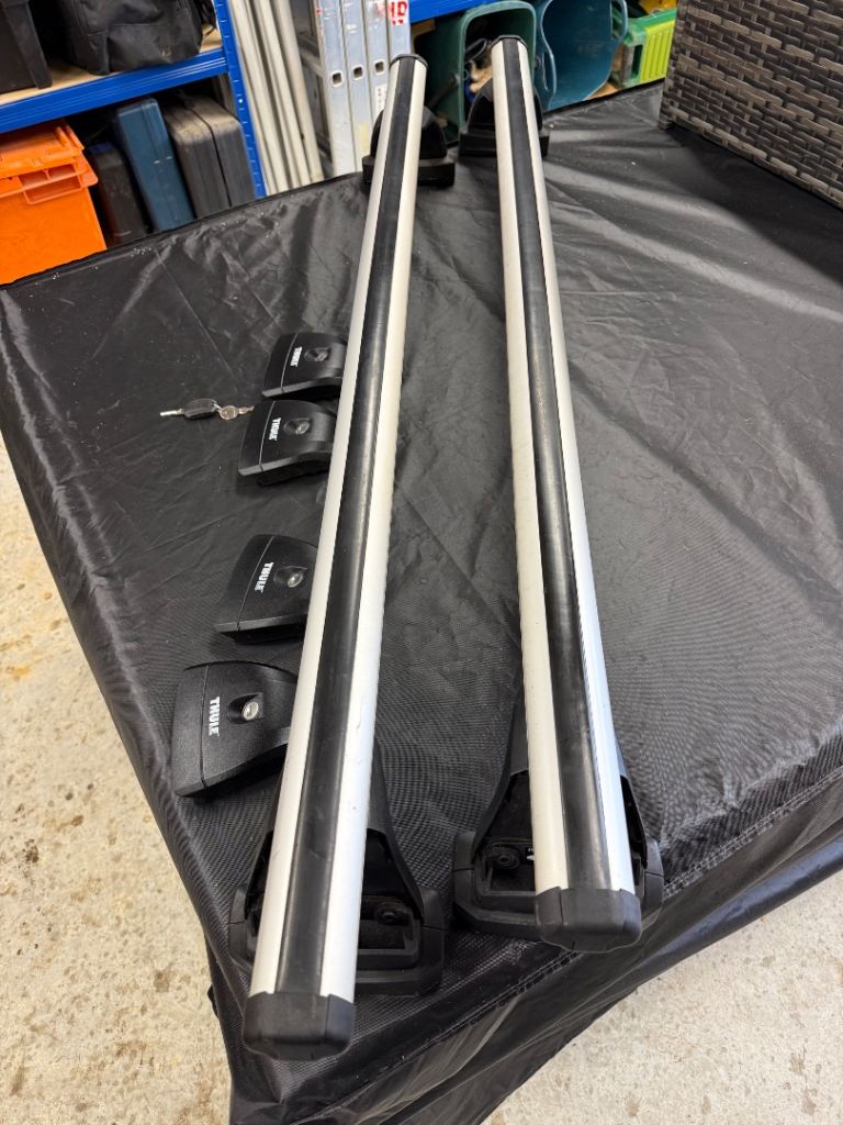 Thule Aero Roof Bars 