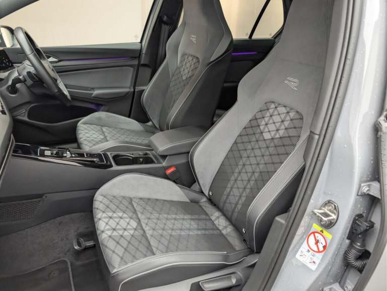 2024 Volkswagen Golf 2.0 TDI R-Line Hatchback 5dr Diesel DSG Euro 6 (s/s) (150 ps) - SAT NAV + C ...