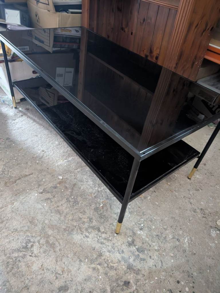 2 tier Black glass coffee table - excellent condition - can deliver free