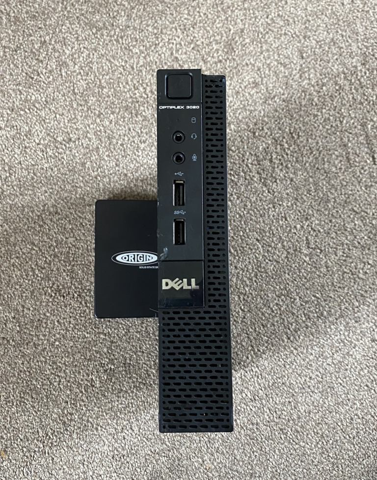 Computer micro Tower i3 processor 