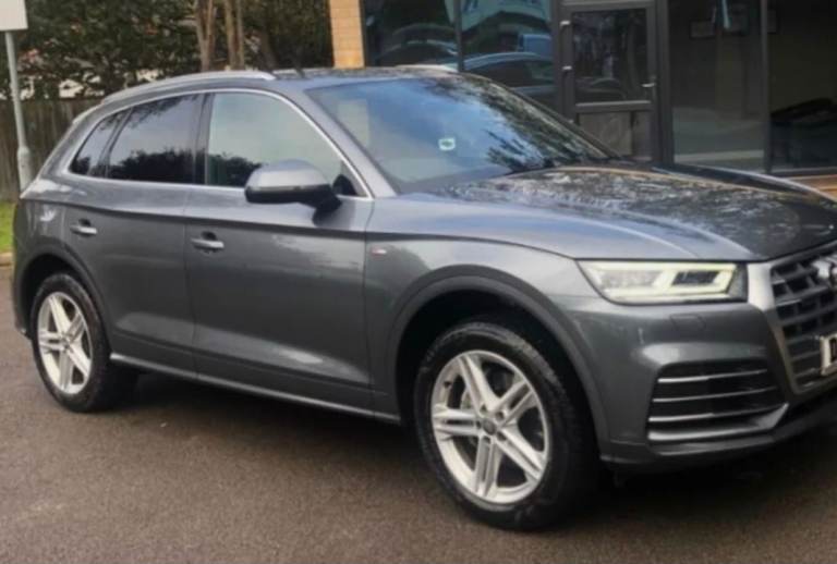 Audi Q5, S Line, Semi auto. Low mileage, Audi Warranty,  Cat S