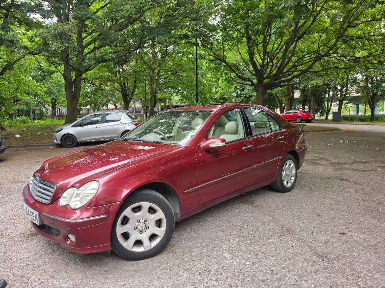 Mercedes-Benz, C CLASS, Saloon, 2005, Semi-Auto, 3199 (cc), 4 doors