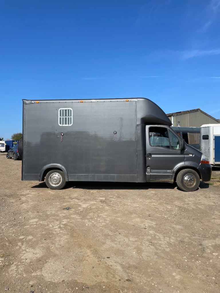 3.5 horsebox 