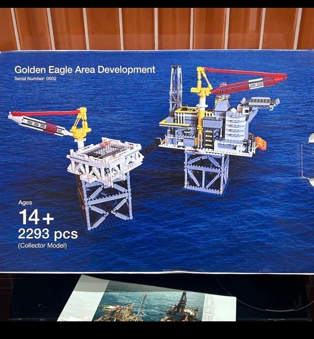 Lego Certified Golden Eagle Are Development Oil Rig (Bright Bricks) RARE
