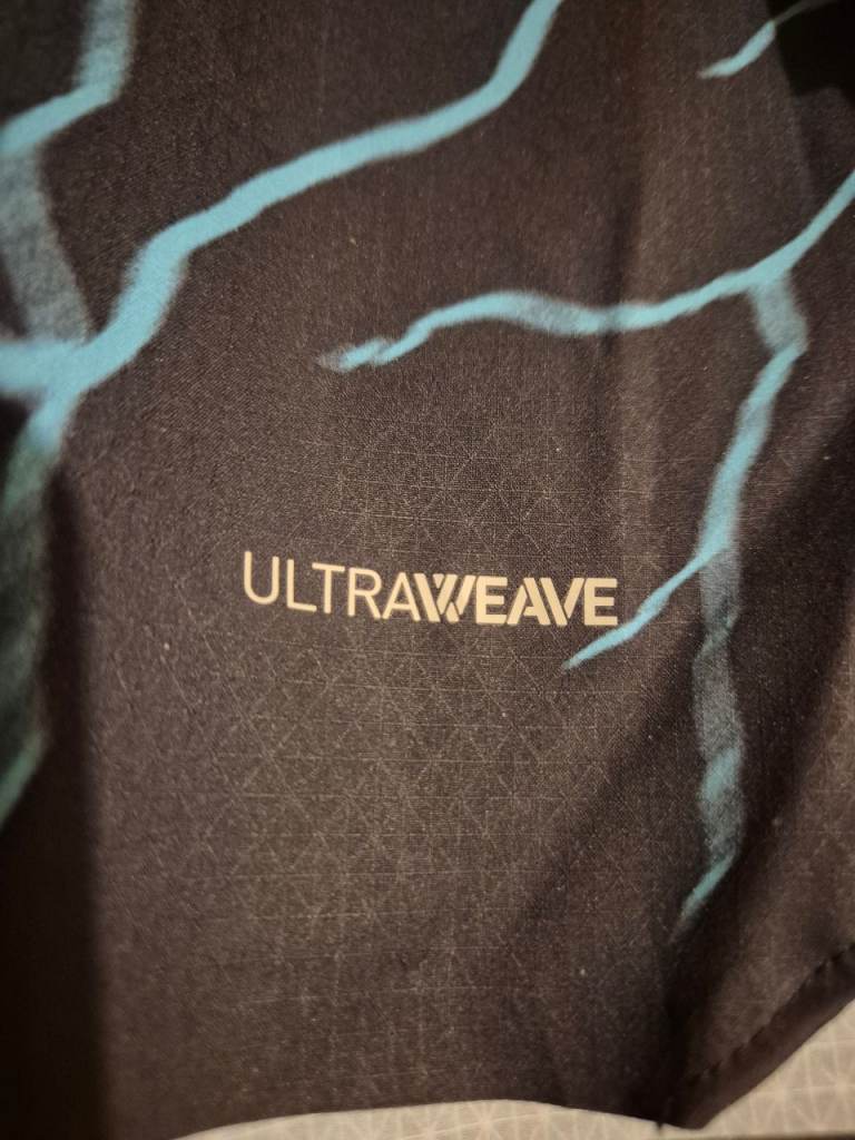 VERY RARE MAN CITY TOP MEN XL 100%ULTRAWEAVE 