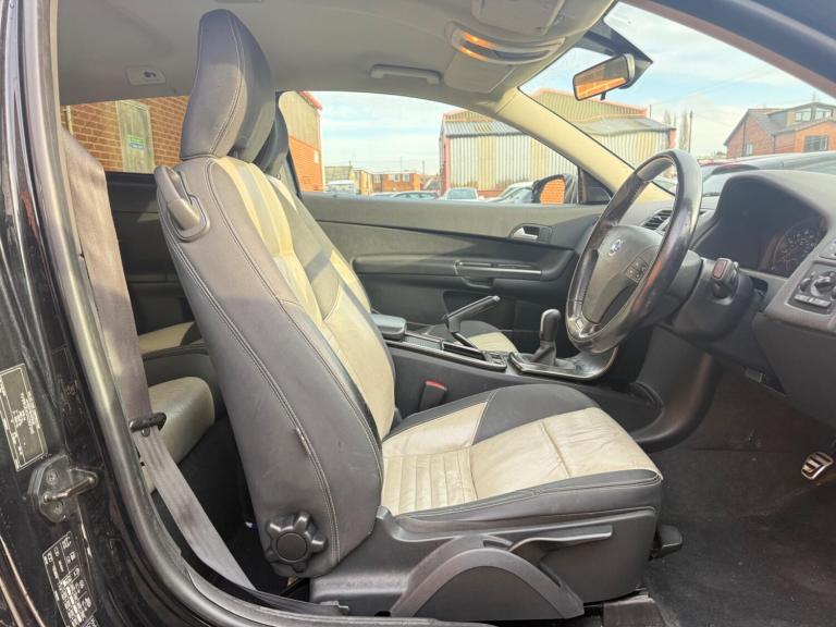 2010 Volvo C30 1.6 R DESIGN 3dr HATCHBACK PETROL Manual