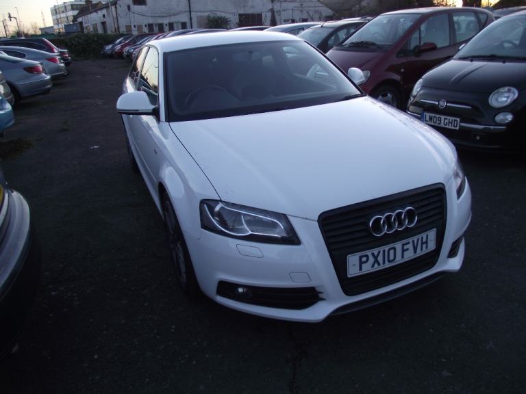 2010 Audi A3 2.0T FSI Black Edition Hatchback 3d 1984cc S Tronic Hatchback Petrol Automatic
