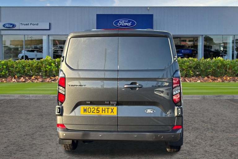 2025 Ford Transit Custom 280 Limited L1 SWB FWD 2.0 EcoBlue 136ps Low Roof, HEATED FRONT SEATS &a...