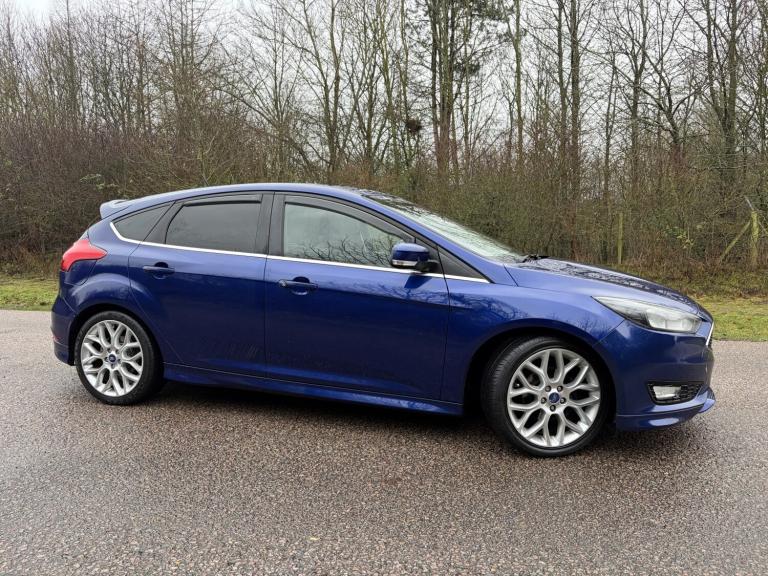 FORD FOCUS 1.0 T EcoBoost Zetec S 2014
