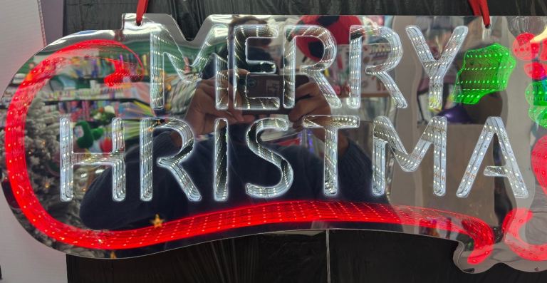 Merry Christmas LED Light Sign – As Good As New