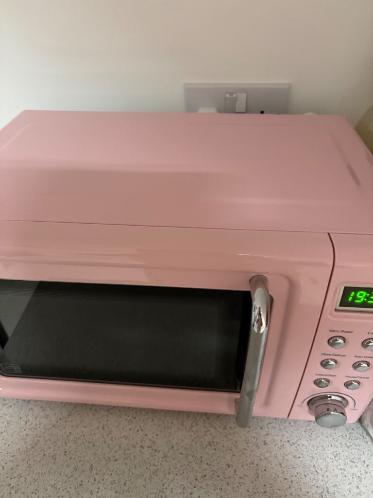 Retro Pink Microwave Oven - Good Condition