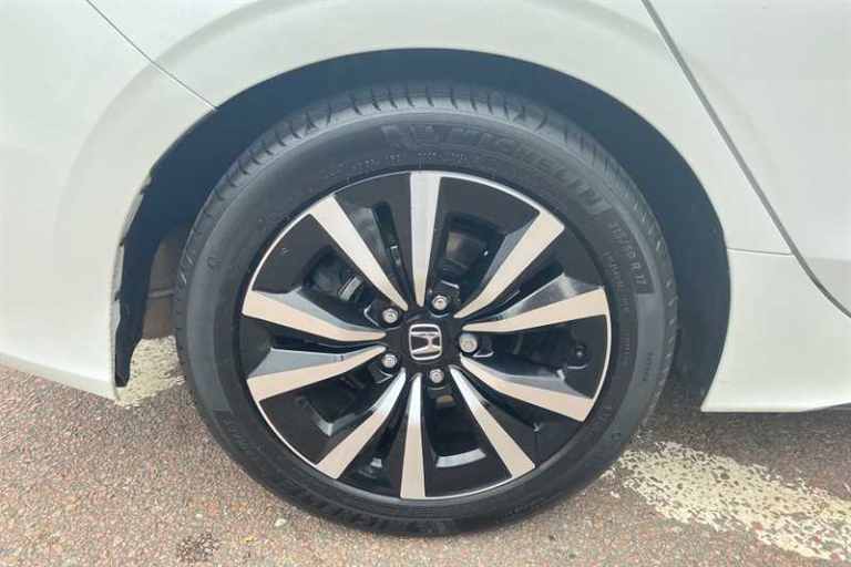 2024 Honda Civic 2.0 EHEV ELEGANCE 5DR CVT Hatchback Hybrid Automatic