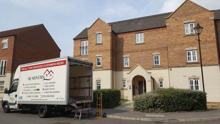Short Notice Removals- MJ MOVERS -Man with a BIG VAN, Reliable and always on time - 5* Service