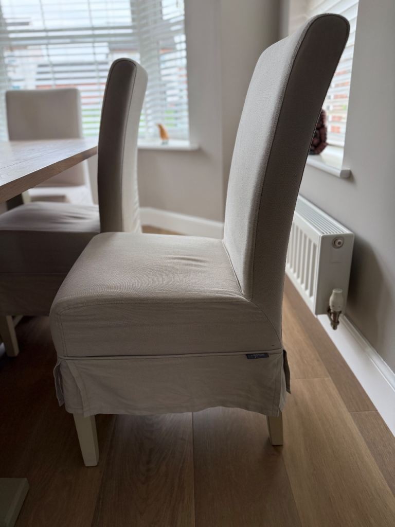 Dining Room Chairs (Neptune)