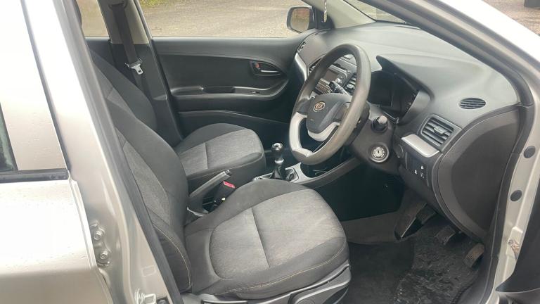 2011 Kia Picanto 1.0 1 Air 5dr HATCHBACK Petrol Manual