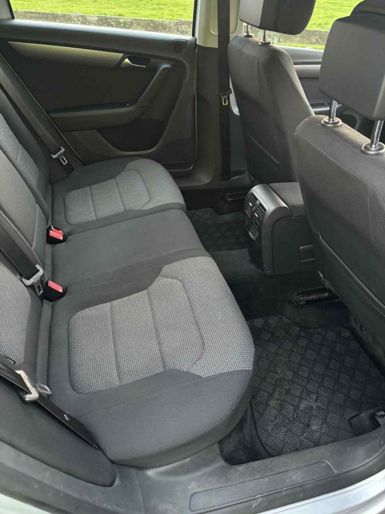 Volkswagen, PASSAT, Estate, 2011, Manual, 1968 (cc), 5 doors