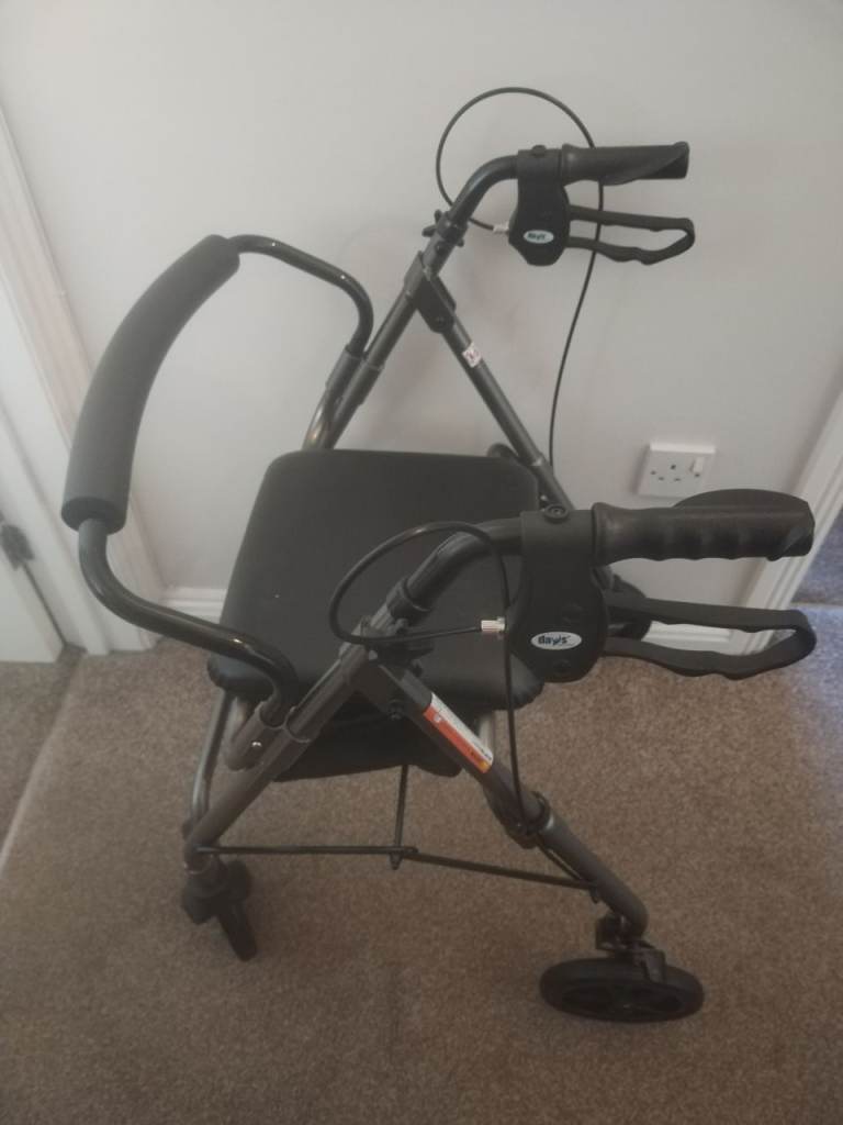 4 Wheel Walker With Seat exc