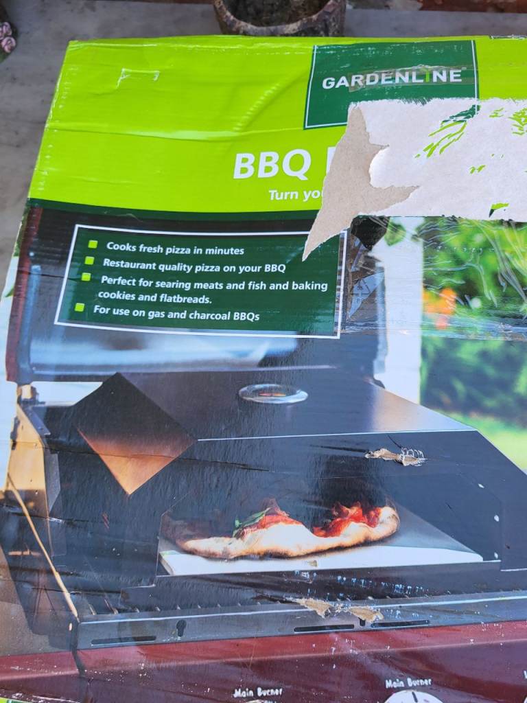 Pizza oven