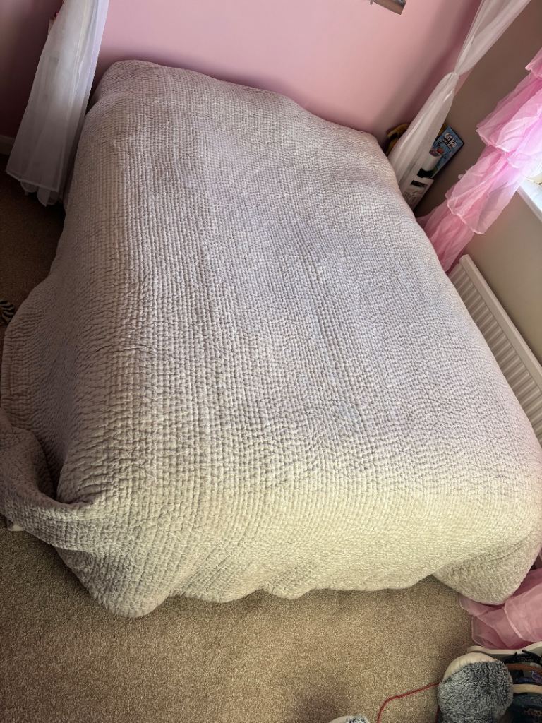White Company Bedspread King Grey