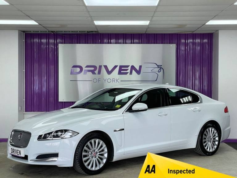 2015 Jaguar XF 2.2d Luxury Saloon 4dr Diesel Auto Euro 5 (s/s) (200 ps) Saloon Diesel Automatic