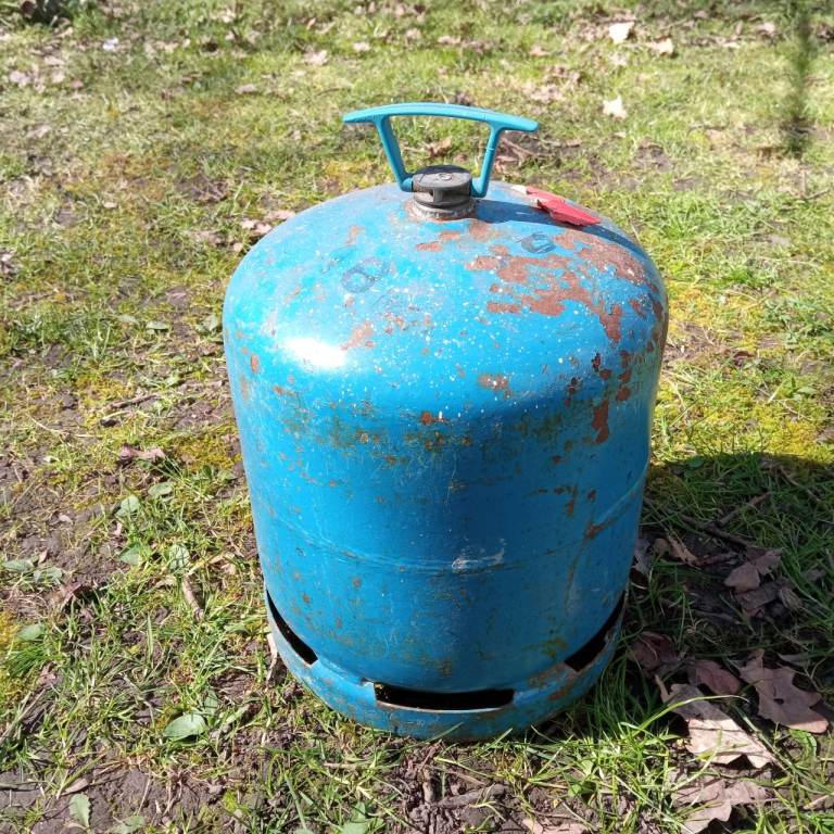 Camping Gaz 907 Empty Cylinder With Handle