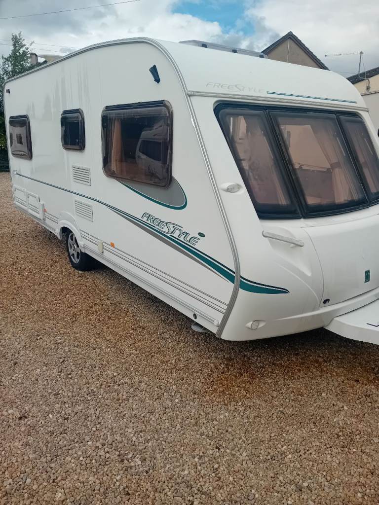 Abbey freestyle fix bed 4 berth caravan 