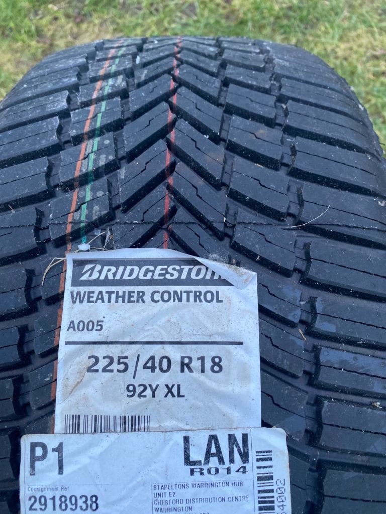225 40 R18 Bridgestone WeatherControl A005