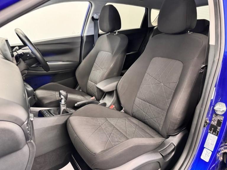 2021 Hyundai BAYON 1.0 T-GDi MHEV PREMIUM FIVE DOOR 100 BHP + SAT NAV + REAR CAMERA + HEATED S HA...