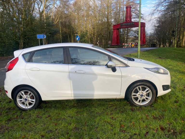 FORD FIESTA 1.0 T EcoBoost Zetec F S H White Manual Petrol 2017