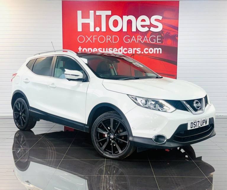 2017 Nissan Qashqai 1.5 dCi Tekna SUV 5dr Diesel Manual 2WD Euro 6 (s/s) (110 ps) HATCHBACK Diese...