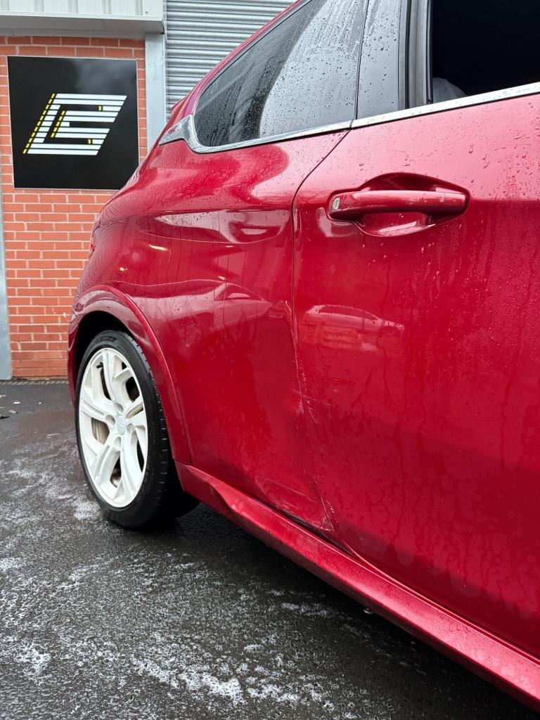 2013 Peugeot 208 1.6 THP GTi 3dr HATCHBACK PETROL Manual