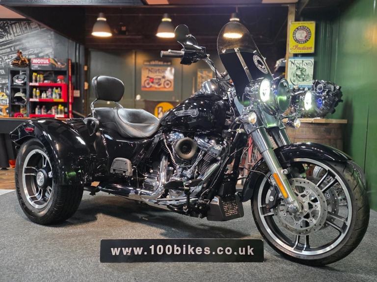 2018/68 HARLEY-DAVIDSON FLRT FREEWHEELER 1868CC 114 TRIKE 5,009 MILE'S 