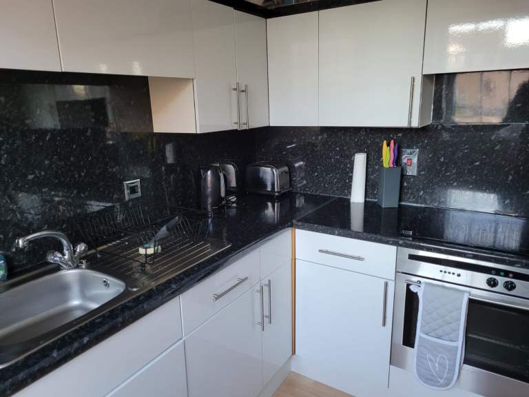 Double room in city centre apartment 