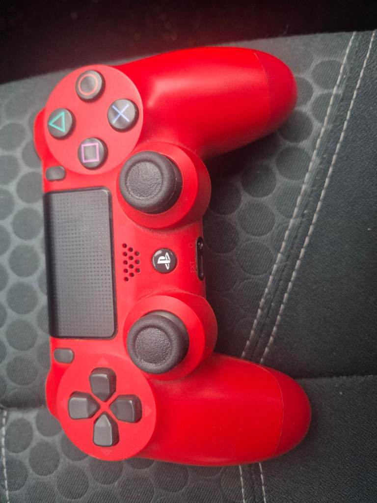 V2 offical sony red ps4 controller £25