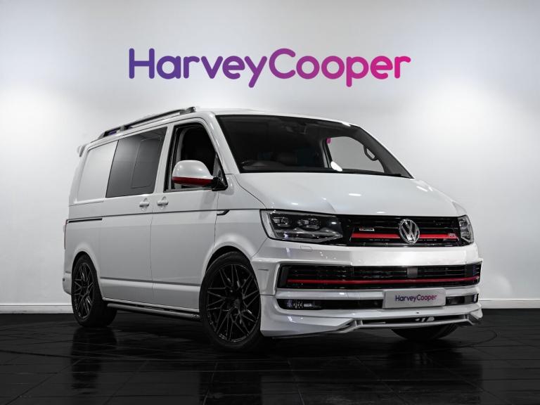 2018 Volkswagen Transporter 2.0 BiTDI BMT 204 Highline Kombi Van 4MOTION DSG WINDOW VAN DIESEL Au...