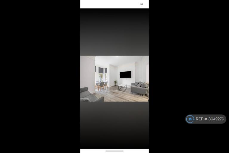 1 bedroom in Queens Road, Plymouth, PL4 (#3049270)